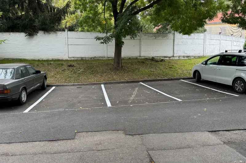 Megújult az Aradi téri parkoló